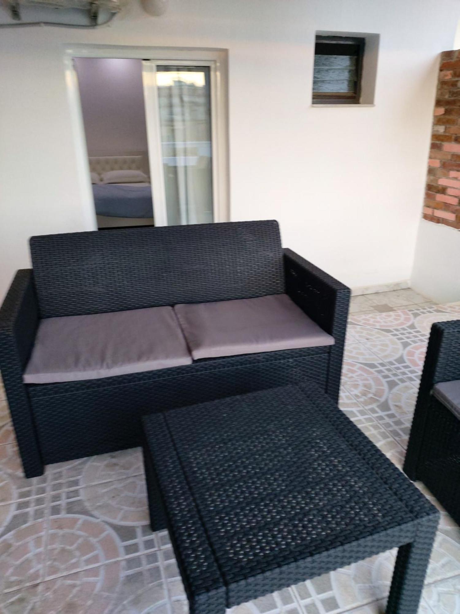 Spacious Apartment Near The Beach Sarandë Buitenkant foto